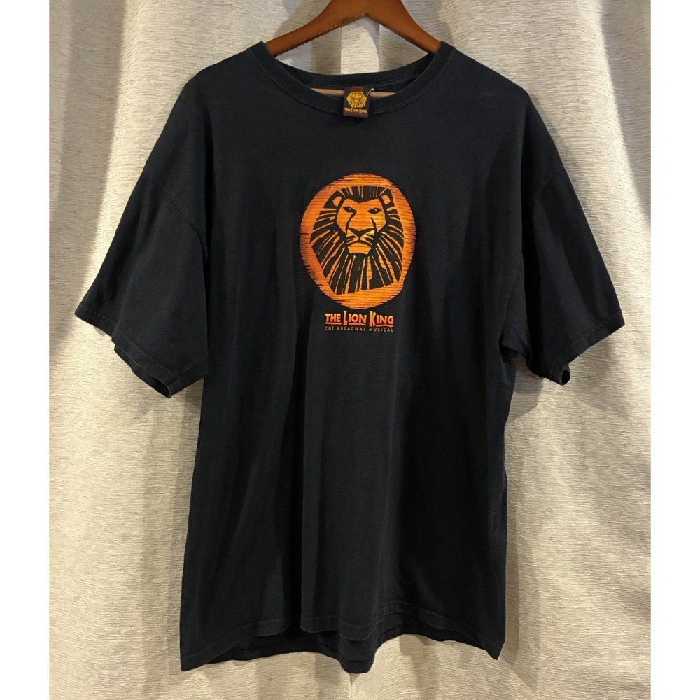 The Lion King Broadway Musical Disney Cartoon Graphic Shirt - Size XL